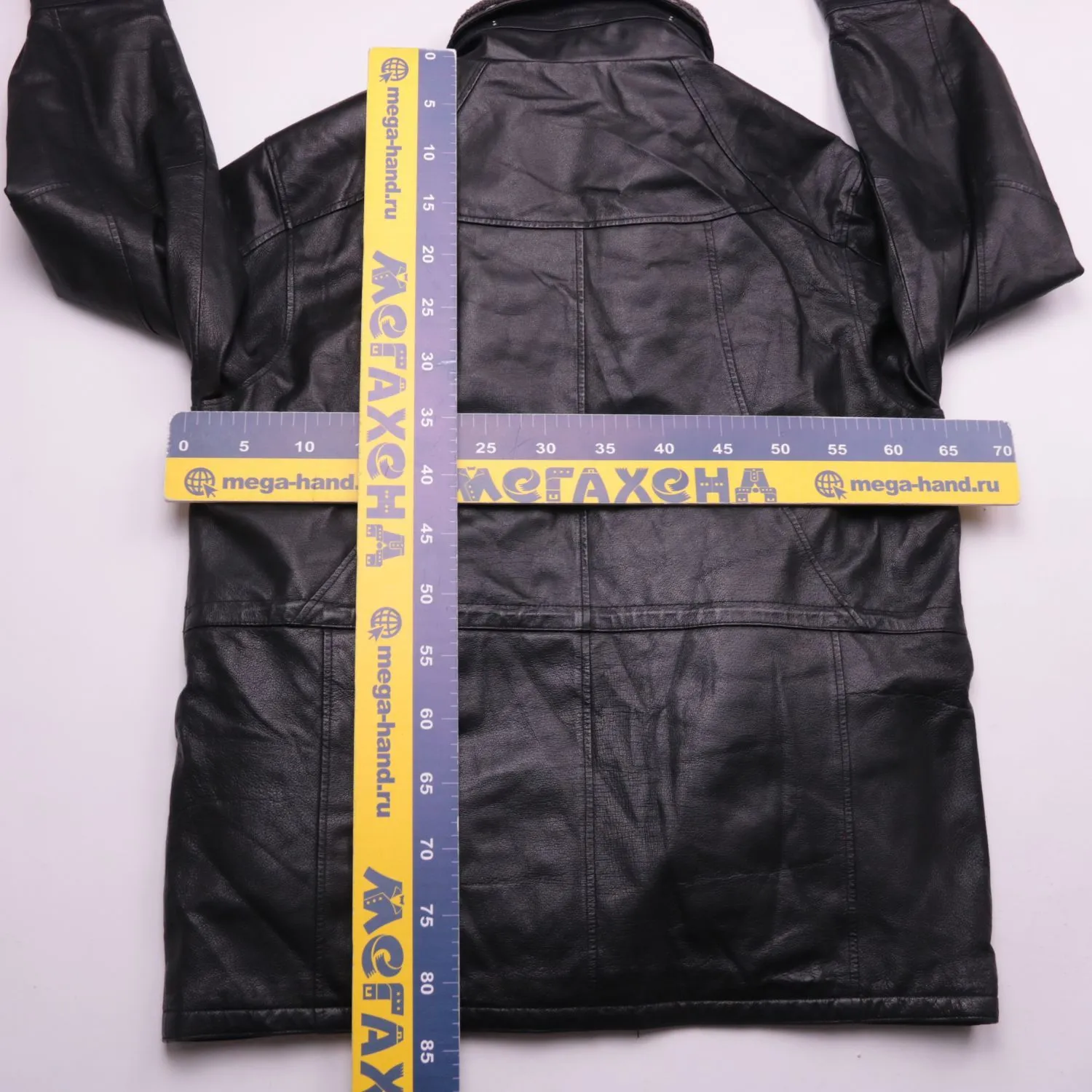 Чёрная кожаная куртка Genuine Leather с тёплой подкладкой, размер 62 (4XL)