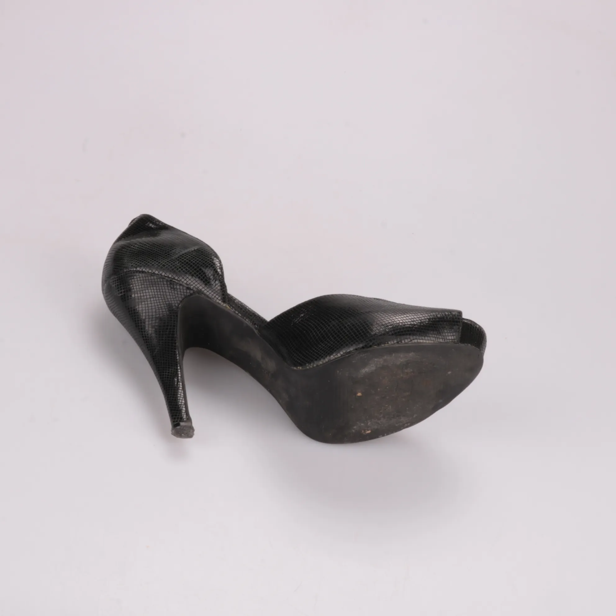 250128661-3